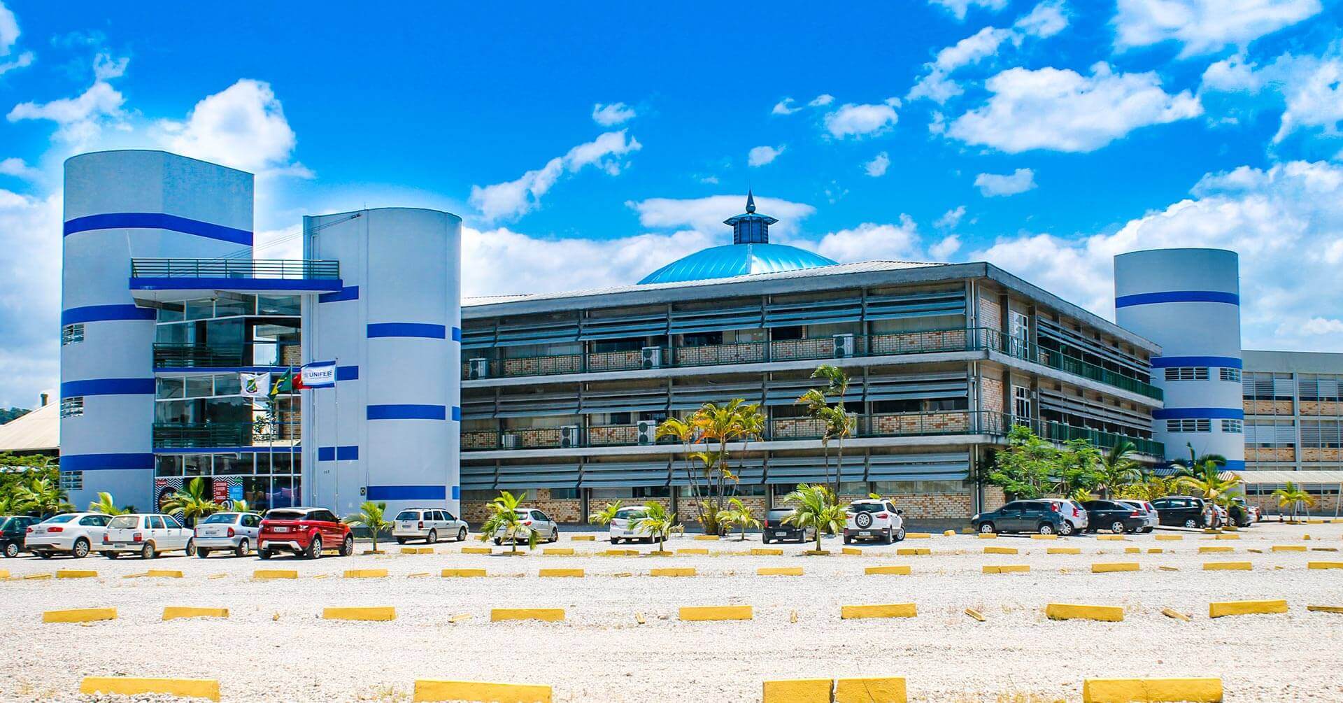 Explorando a UNIFEBE e conhecendo os Studios da região