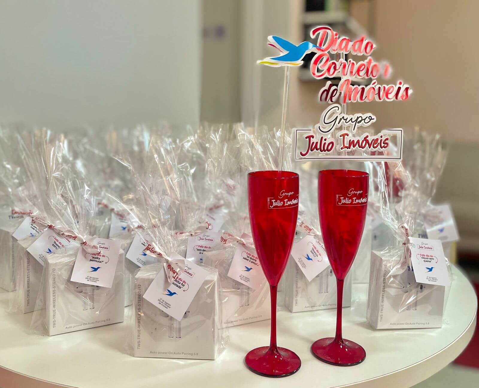 Grupo Julio Imóveis participa do almoço em comemoração ao Dia do Corretor de Imóveis