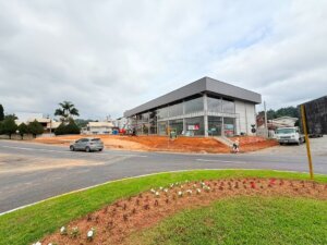 O Ponto Certo também é sobre visibilidade: novo empreendimento na rótula da Augusto Bauer
