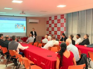 Julio Imóveis promove homenagem especial em celebração ao Dia dos Pais