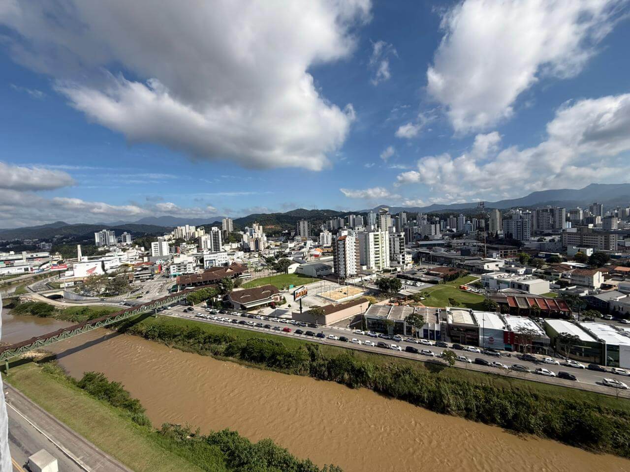 Brusque avança no ranking nacional e se consolida entre as cidades mais competitivas do Brasil